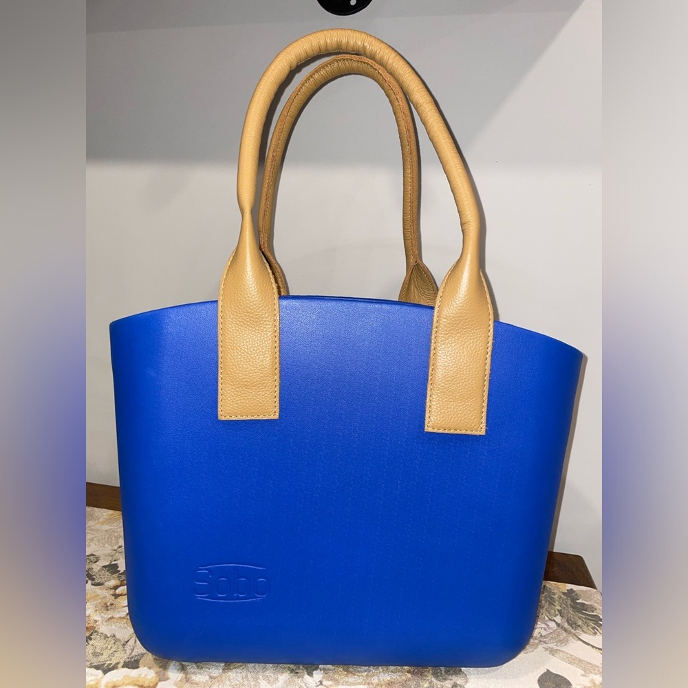 NWOT Sobo Waterproof, Portable, Durable Tote